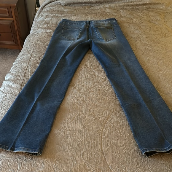So slimming by Chicos jeans size 1.5 regular EUC - Picture 3 of 5